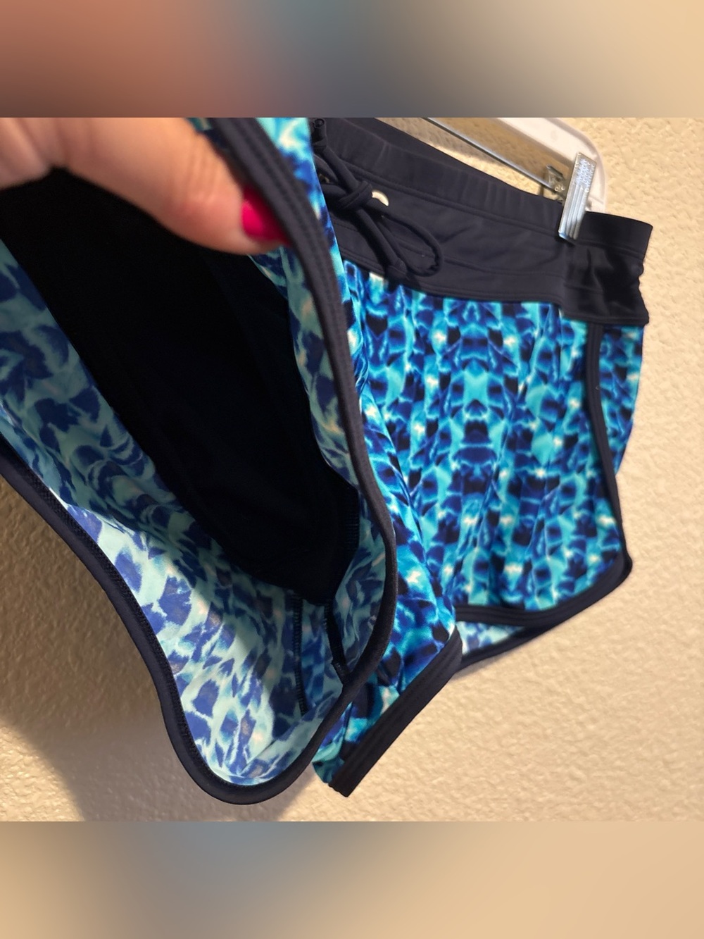 Athleta Blue Patterned Swim Shorts Size Meduim - Picture 3 of 5